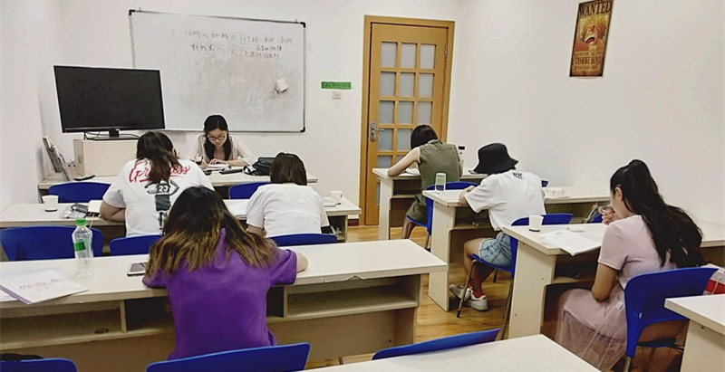 日語N4周末班（劉老師）